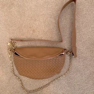 🛑SOLD🛑STEVE MADDEN belt bag